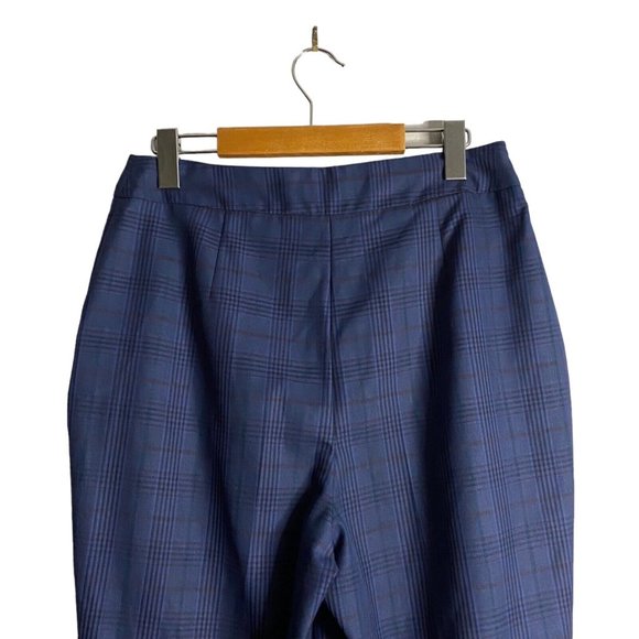 ASOS Women's Blue Pleated Plaid Ankle Pants - Picture 8 of 9